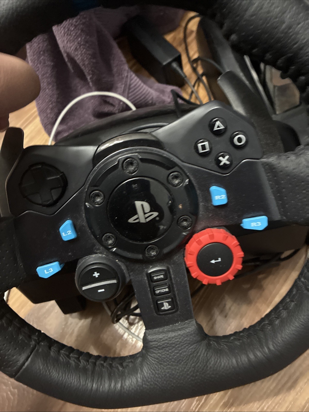 Logitech G29 Racing Wheels and Pedals Set for PlayStation 941-00011