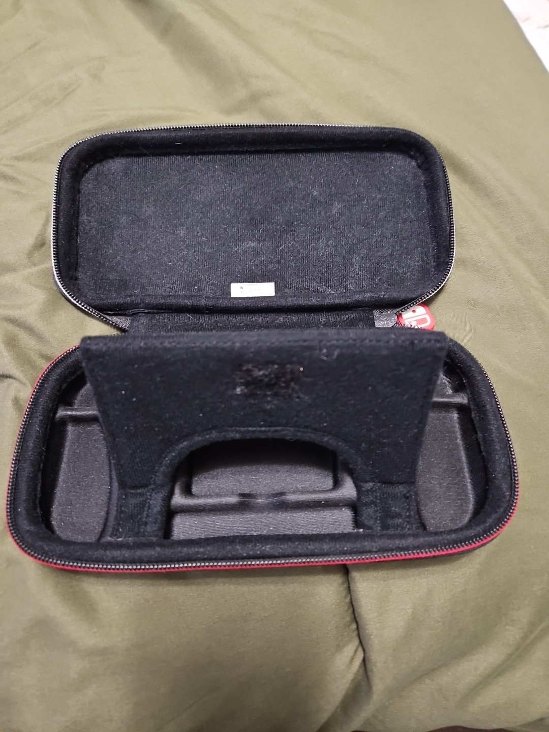 Nintendo NLS140 Carrying Cases For Nintendo Switch – Gray