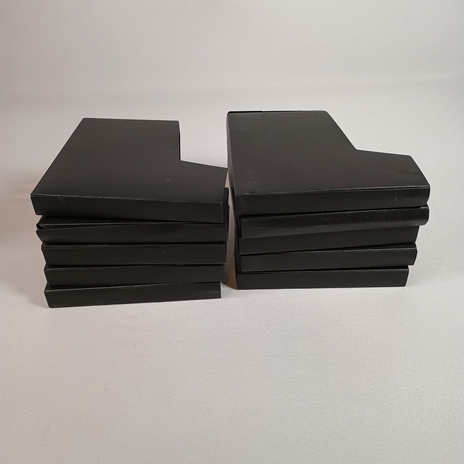 Lot of 10 Original NES Authentic Nintendo Non Branded Dust Covers Game Sleeves