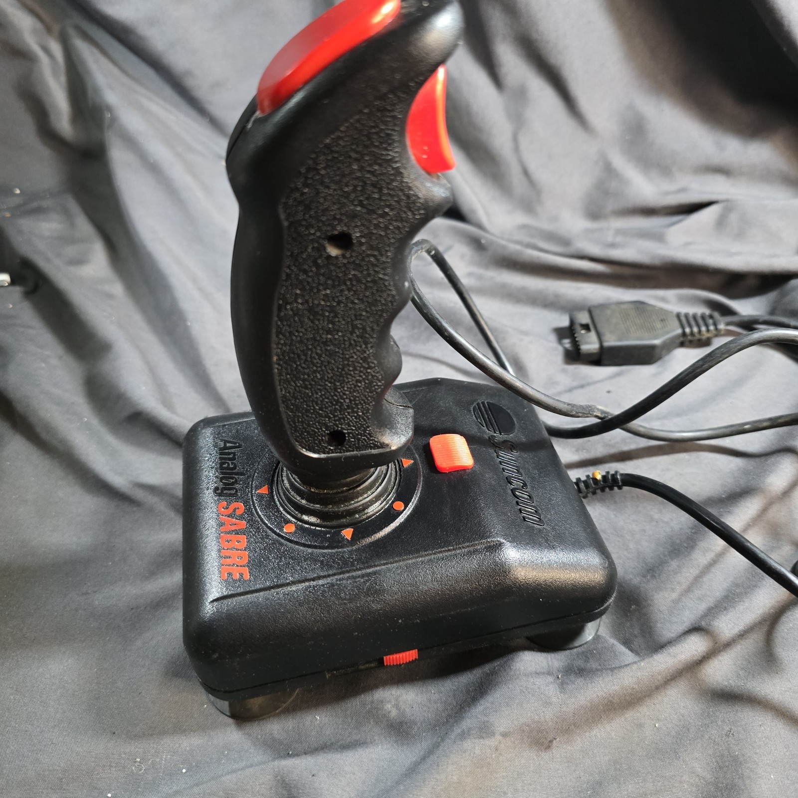 Suncom Analog Sabre Joystick Black And Red 2 Button Control Suction Mount Used