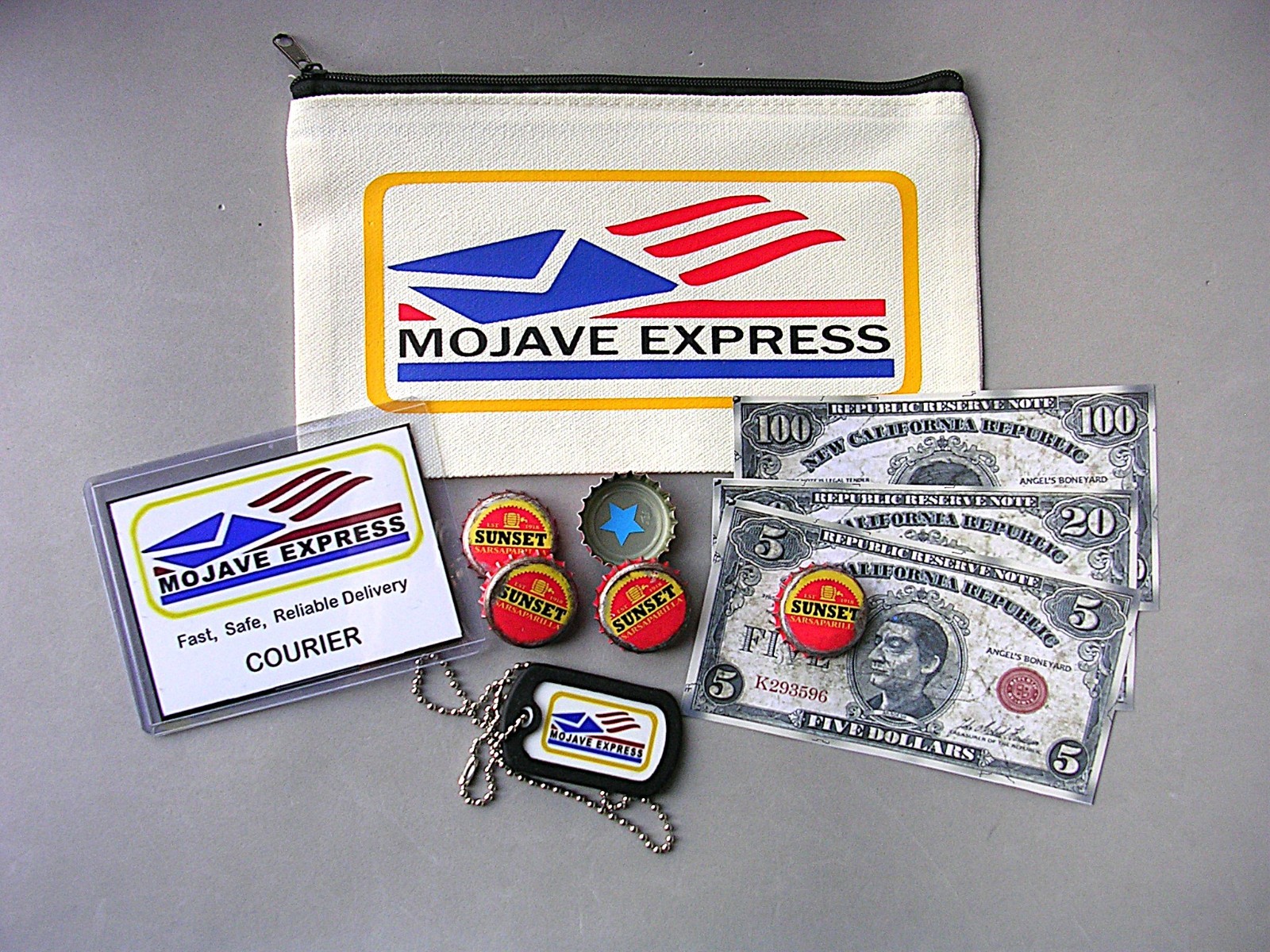 Fallout New Vegas Mojave Express Courier Pouch Sunset Caps Dog Tag Currency