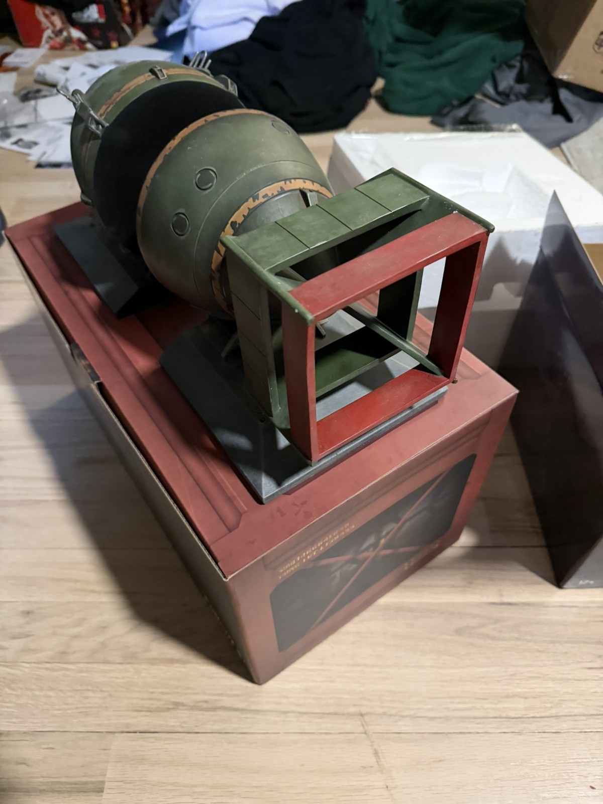 Bethesda Fallout 4 Liberty Prime Nuke Bomb Bookends Limited Edition X/1000 RARE