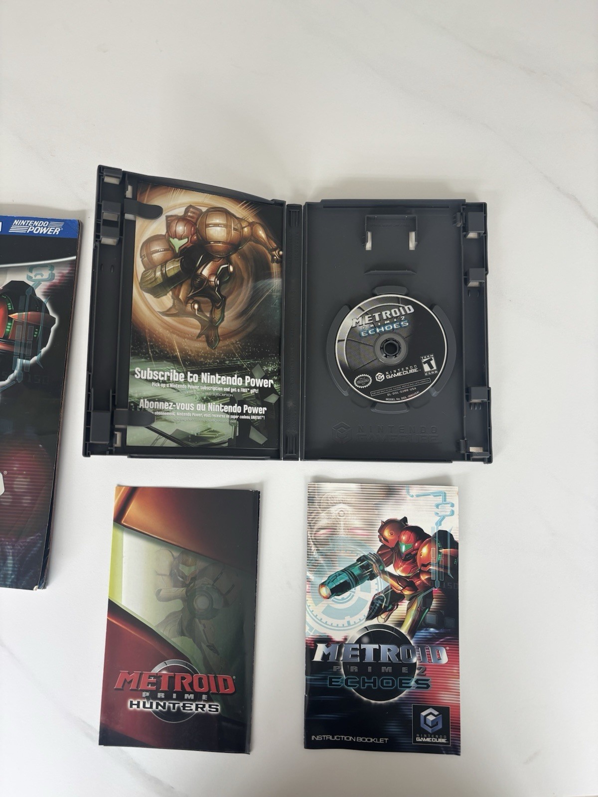 Nintendo Metroid Prime 2: Echoes Nintendo GameCube CIB and Strategy Guide BUNDLE