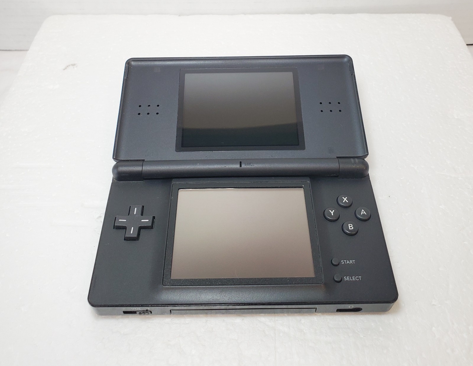 Nintendo DS Lite Onyx Black (USG-001) with Charger Stylus & 2 Games TESTED ✅️