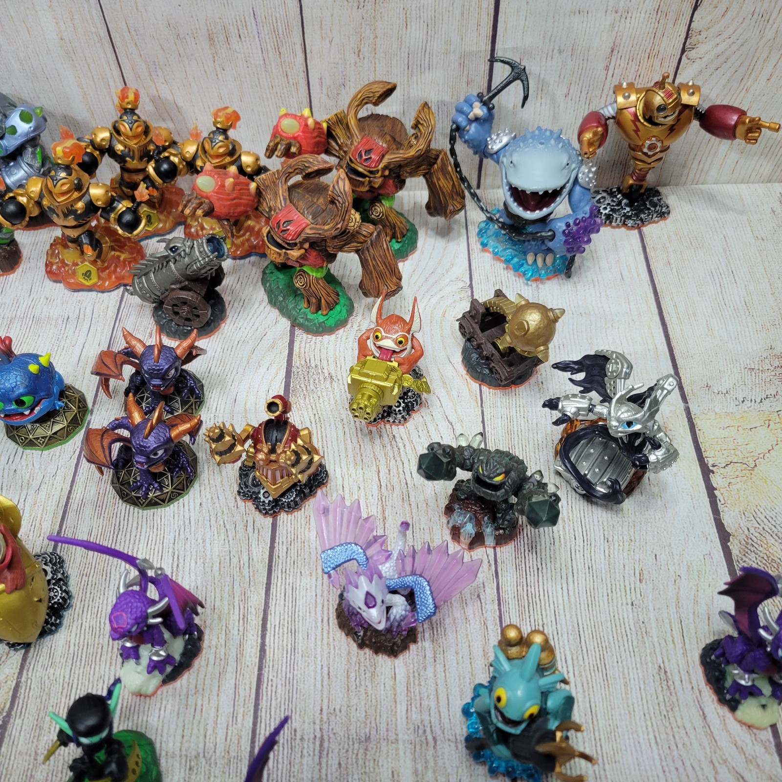 Skylanders Bulk Lot 60 – Spyro’s Giants Swap Force Imaginators Trap Team +