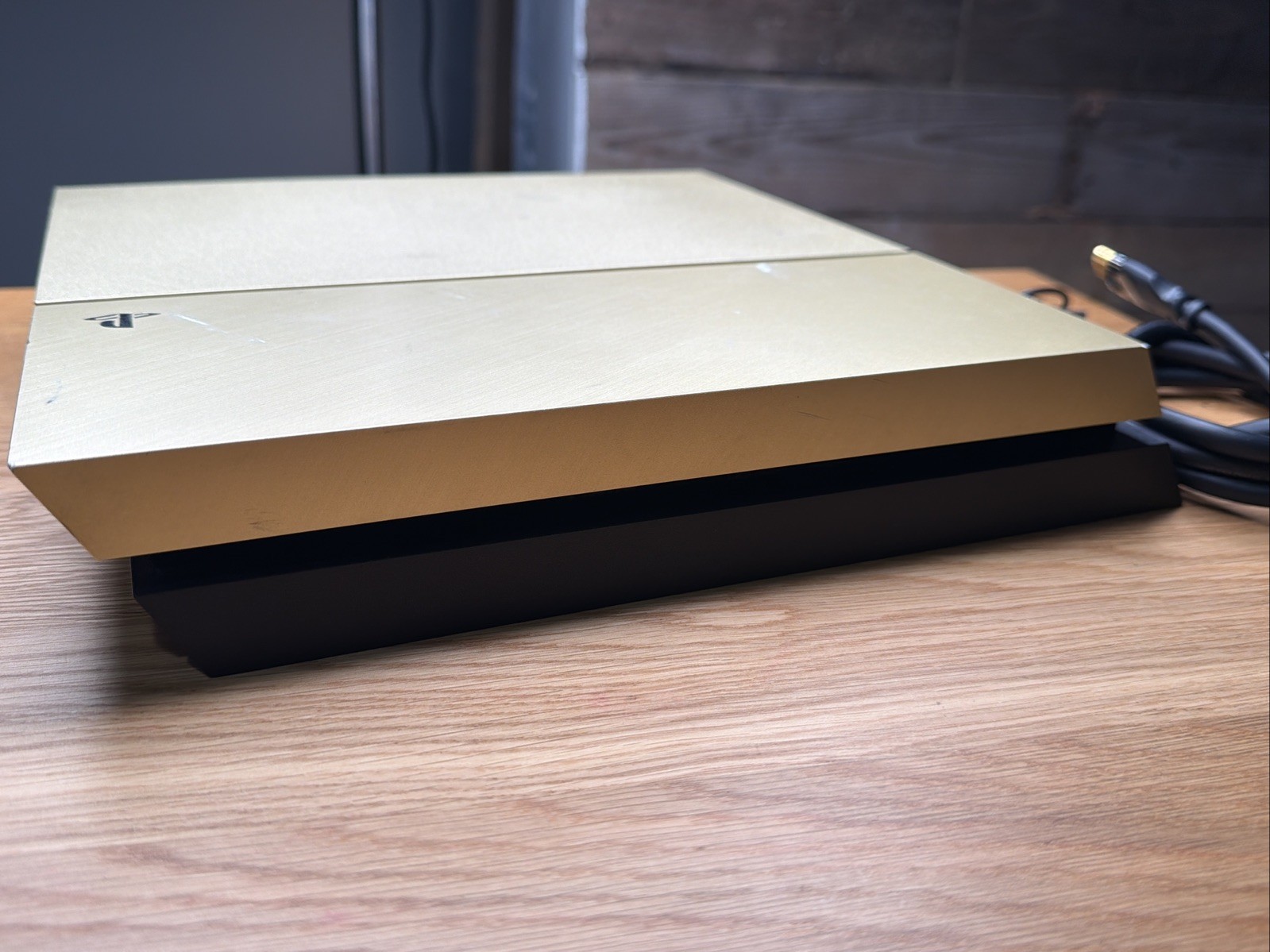 Sony PlayStation 4 Limited Edition Taco Bell Gold & Matching Controller Tested