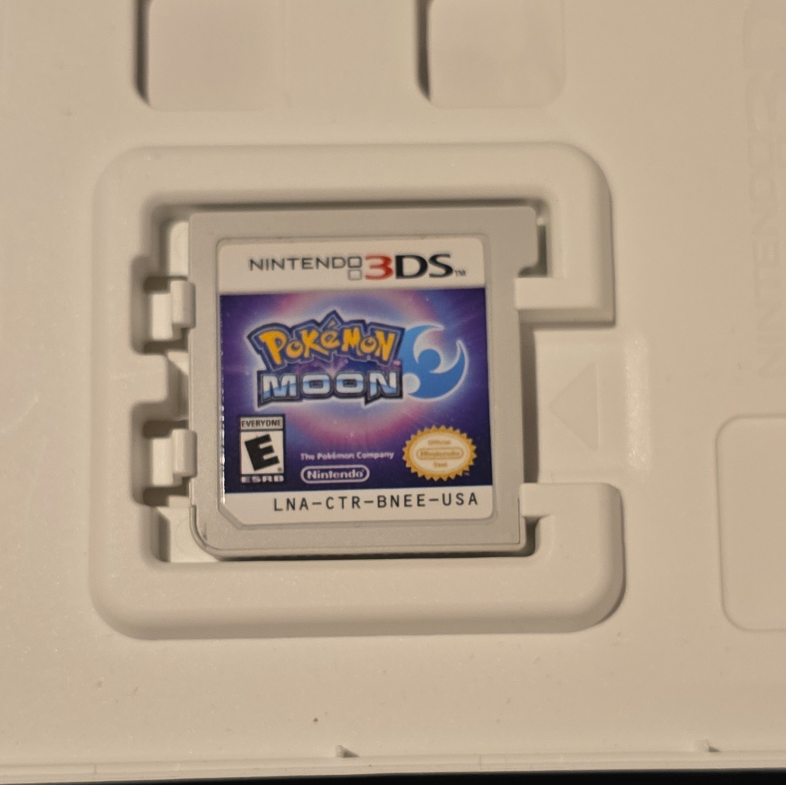 Pokémon Moon (Nintendo 3DS, 2016) Good Condition With Case