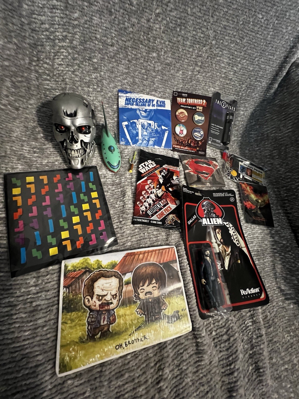 Huge Loot Crate Geek Collectibles Lot 30+Items Harry Potter Star Wars Doctor Who