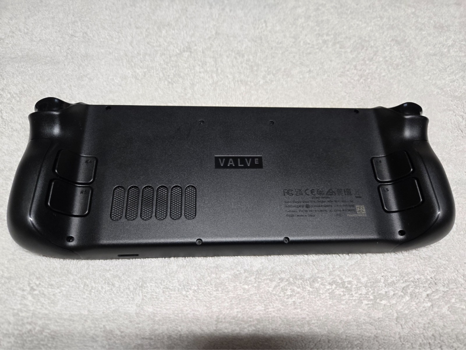 Valve Steam Deck 512GB Handheld Gaming Console – Case included, no charger