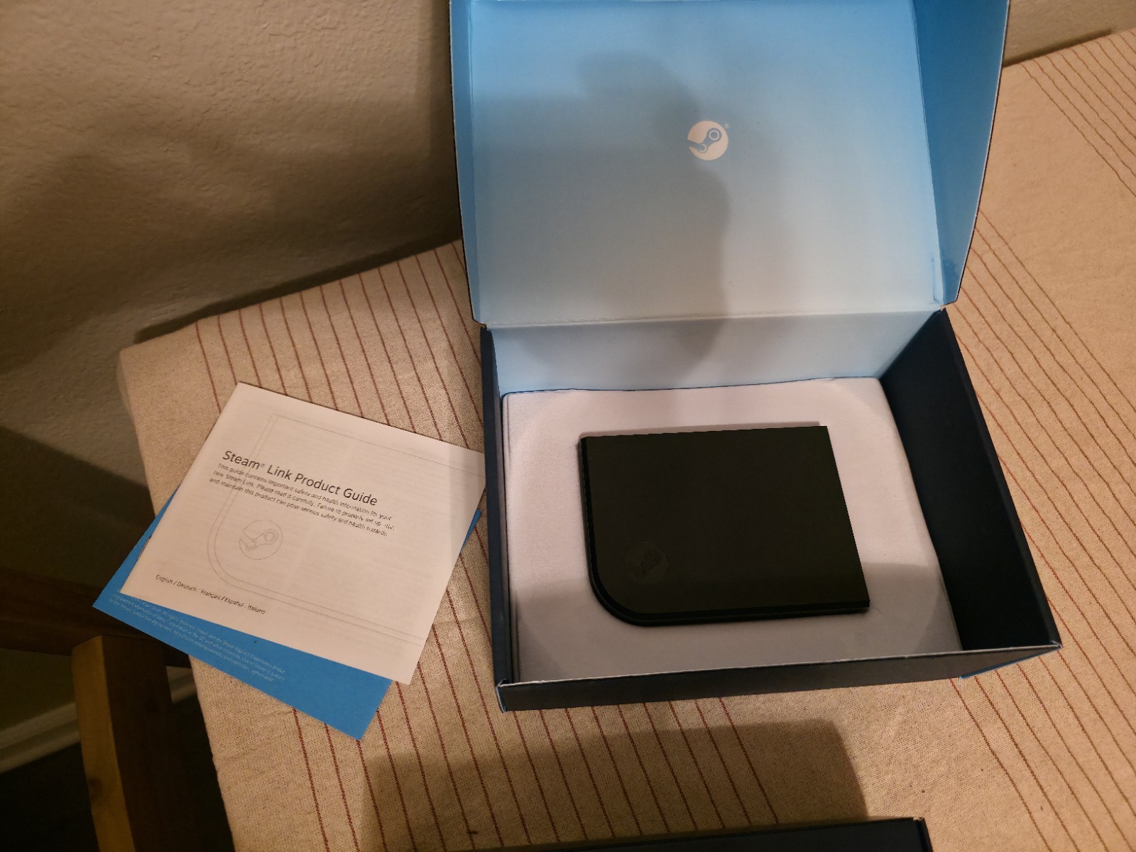Valve Steam Link Wireless Streaming Device Model 1003 with Power Supply