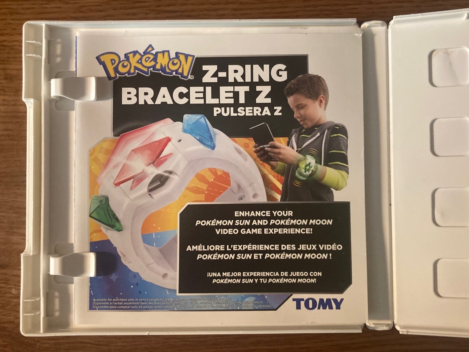 Pokémon Moon (Nintendo 3DS, 2016) Box Only