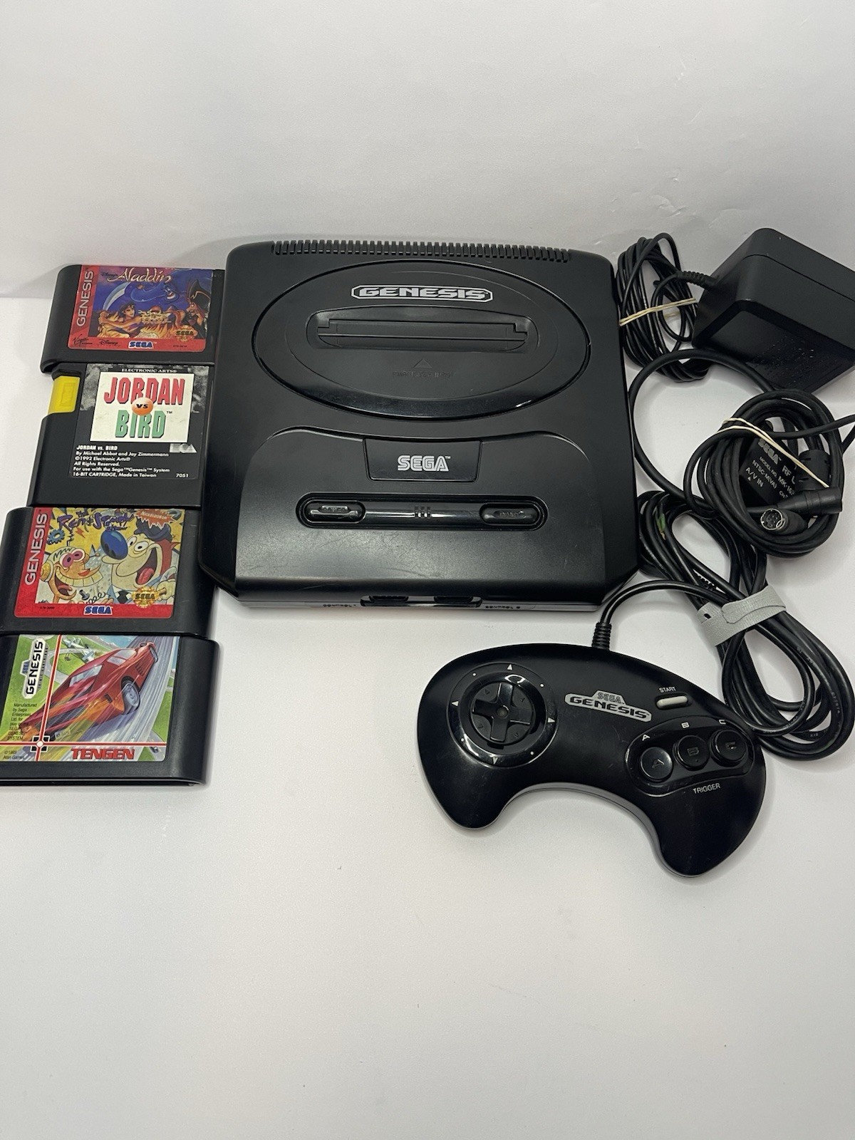 SEGA Genesis Model 2 MK-1631 Video Game System Bundle Controller / Games Tested