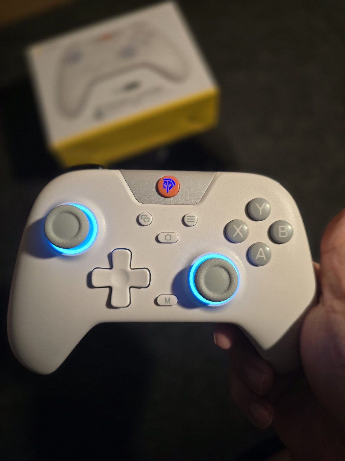 EasySMX- X05 Tri-Mode Wireless Multi-Platform Gaming Controller