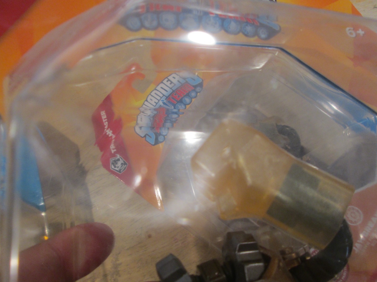 Skylanders Trap Team MASTER WALLOP EARTH & JAWBREAKER TECH LOT ULTIMATE TRAPPERS