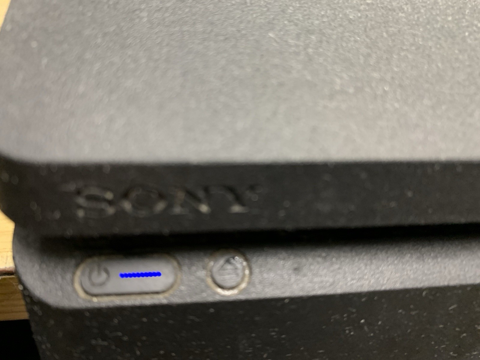 Sony PlayStation 4 Slim 1TB Console CUH-2215B – Disc Drive Issue (READ)