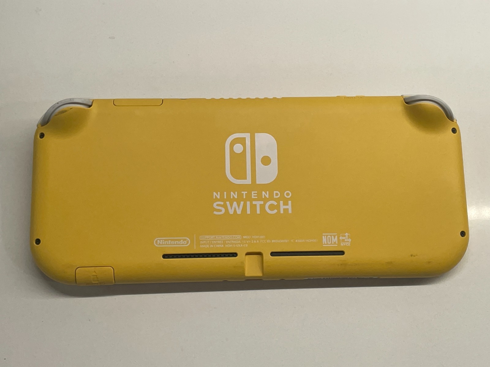 Nintendo Switch Lite Yellow