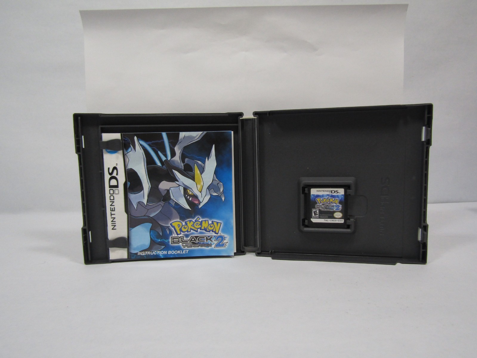 Nintendo DS Pokemon Black Version 2, Complete
