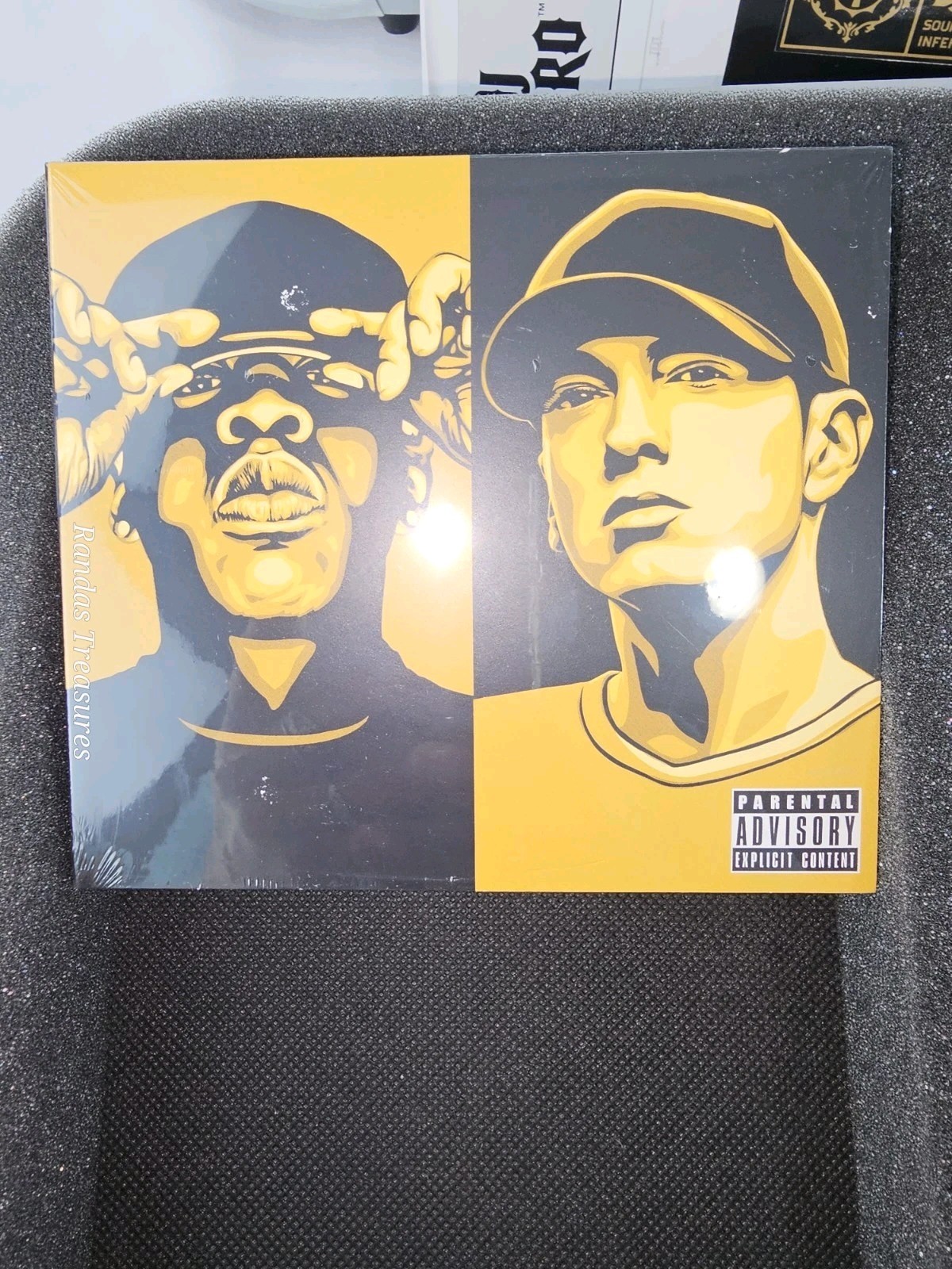 DJ Hero — Renegade Edition (Nintendo Wii, 2009) Jay-Z & EMINEM New Open Box