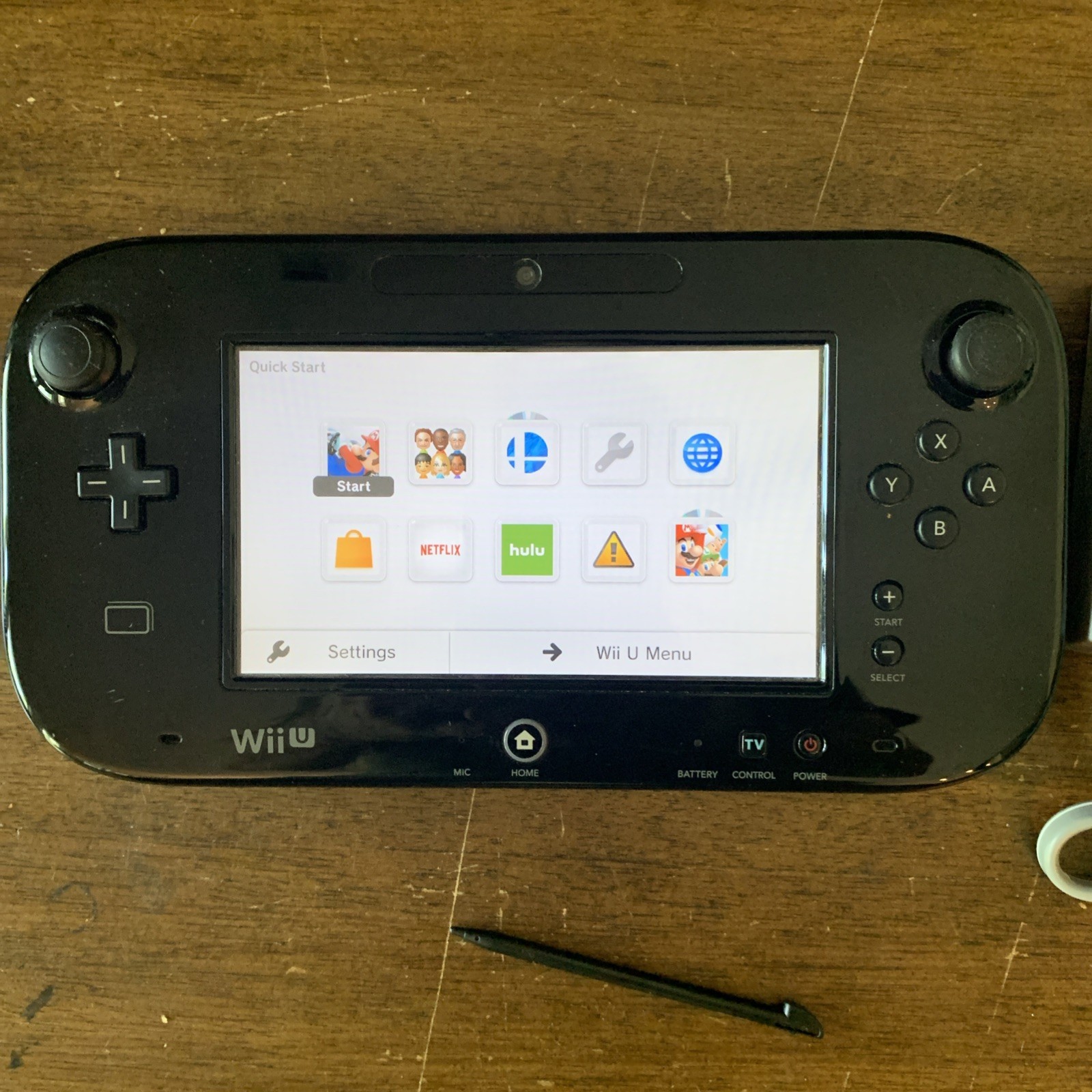 Nintendo Wii U Black GAMEPAD w/ Charger +stylus WUP-010 US