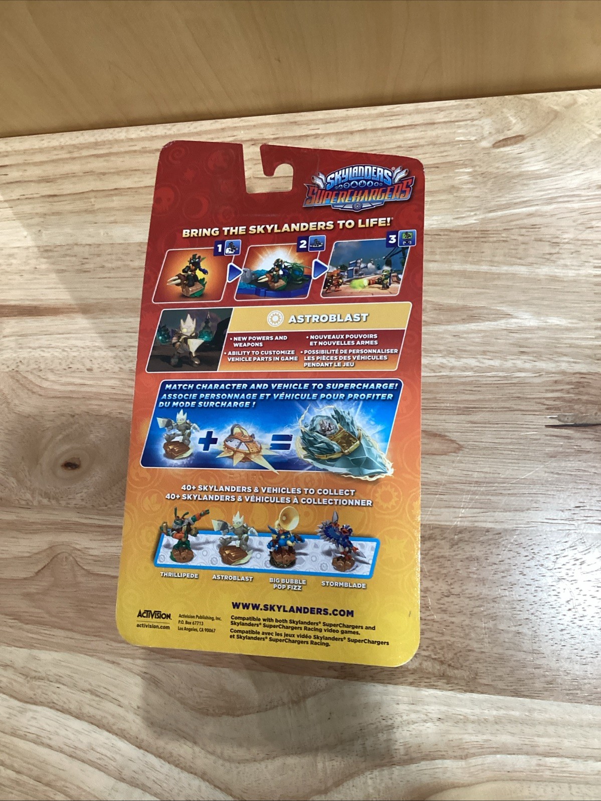 Skylanders Superchargers Astroblast Light Element New Sealed Figure