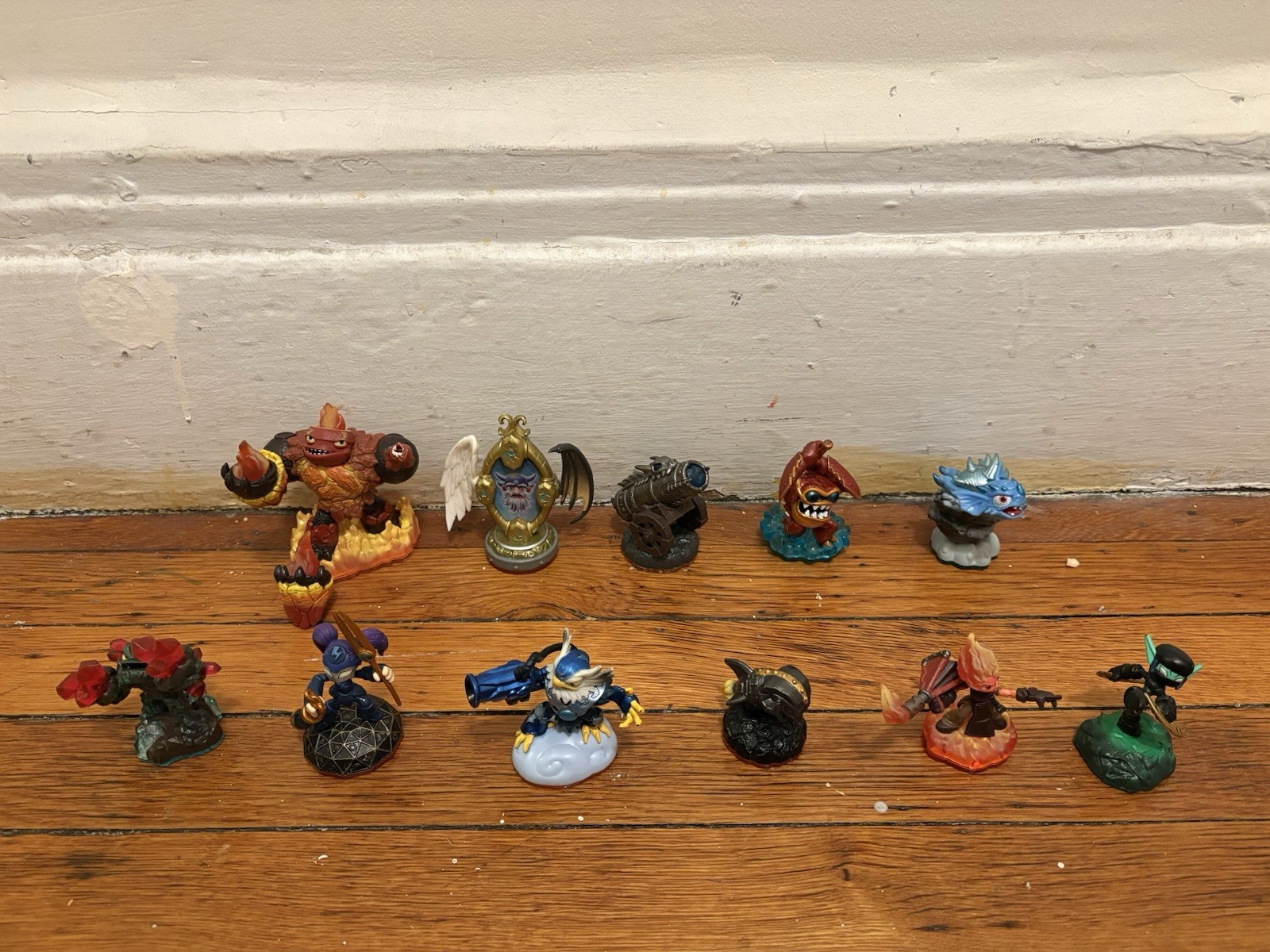 Skylanders Figures Lot of 11 – Trap Team, Swap Force, Giants – LightCore – Wii