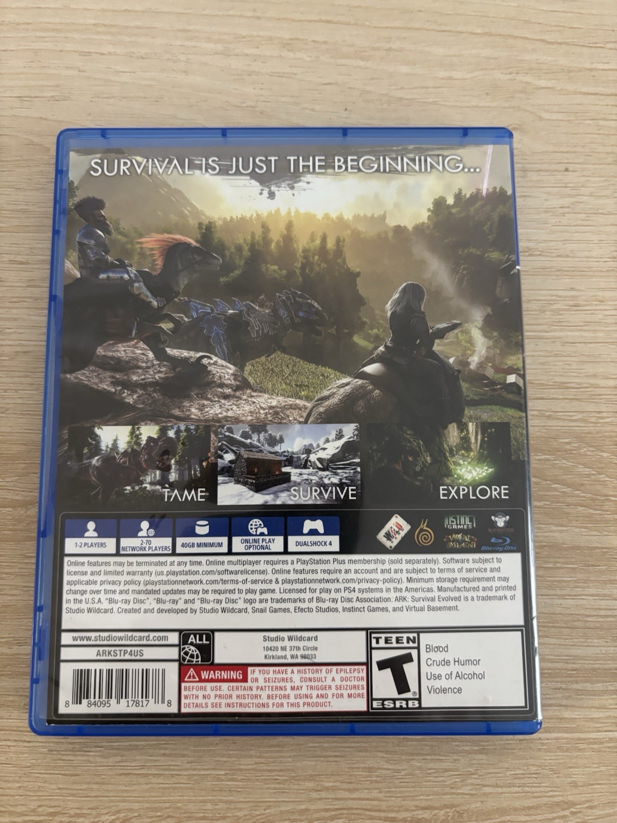 Studio Wildcard ARK: Survival Evolved (PS4) Action-Adventure, T, NTSC-U/C, 2017