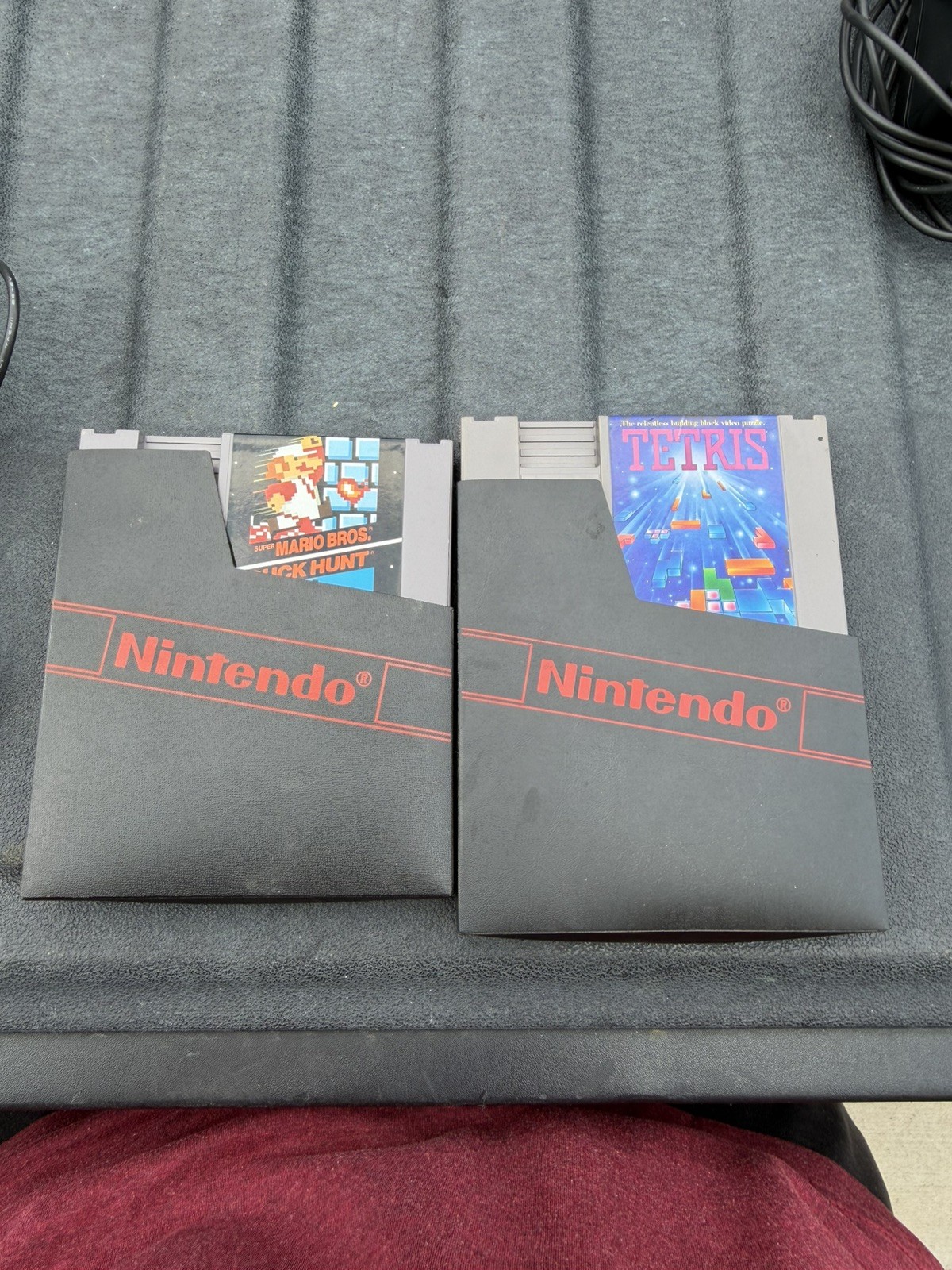 Nintendo NES Console System w/ controller, Tv hookup, Original AC Adapter Games