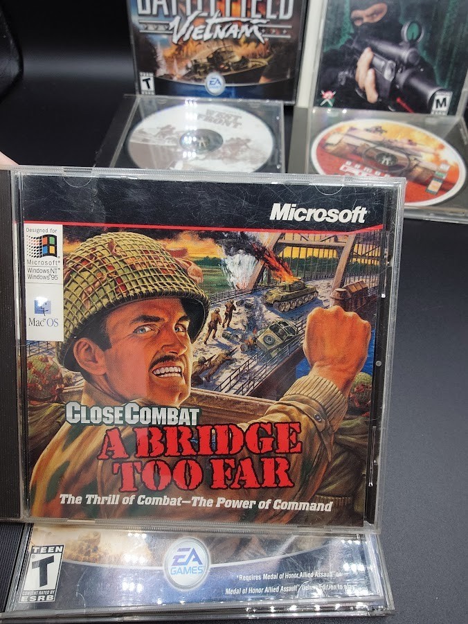 PC War Game Lot Battlefield Vietnam Silent Hunter II Soldier of Fortune WWII