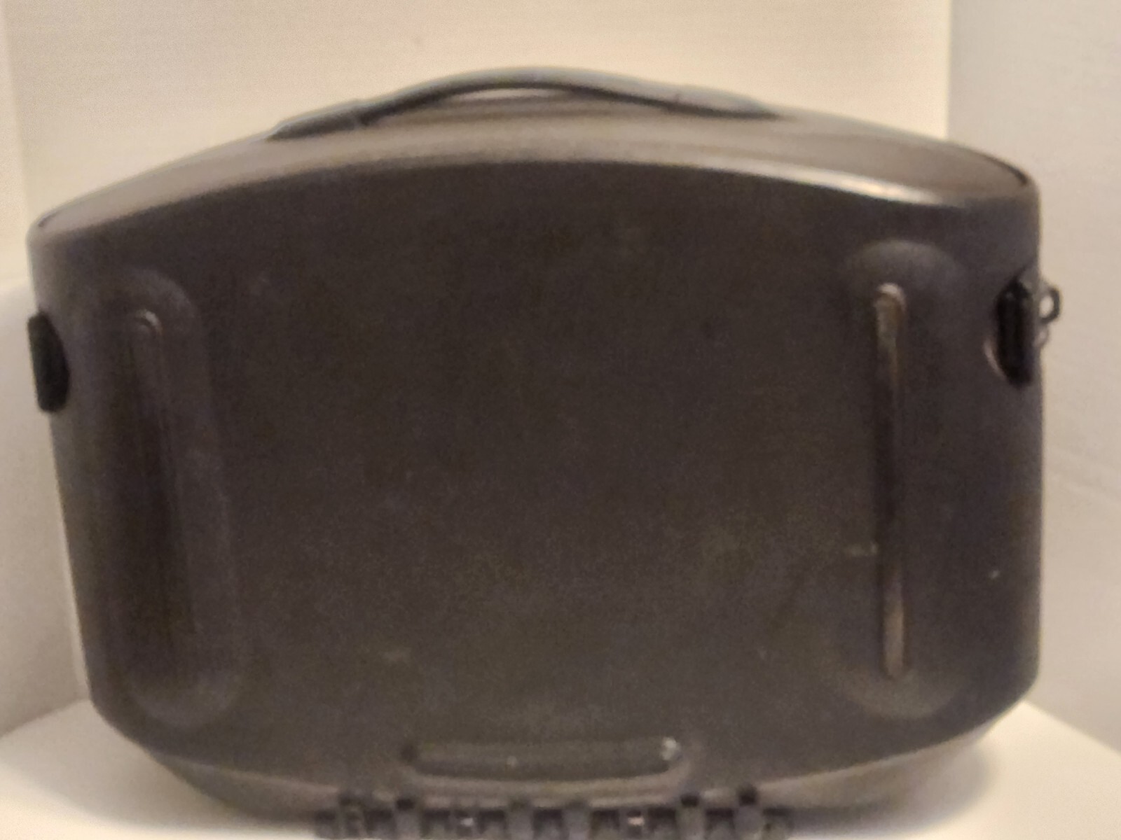 Gaems G155 15.5″ Portable Personal Gaming Monitor, Power Cord, Tested Working