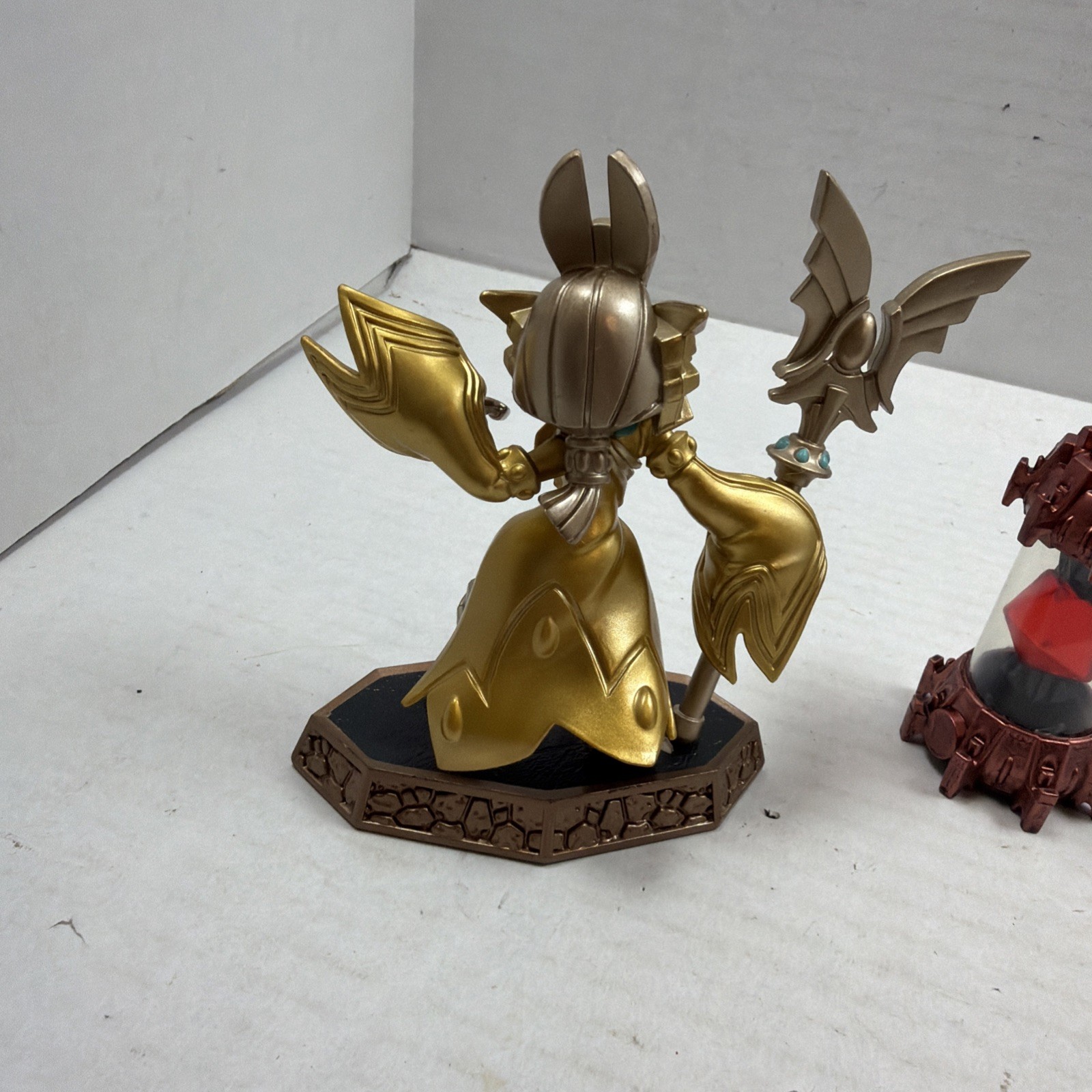 Skylanders IMAGINATORS Starter Bundle: GOLDEN QUEEN, KING PEN, FIRE REACTOR