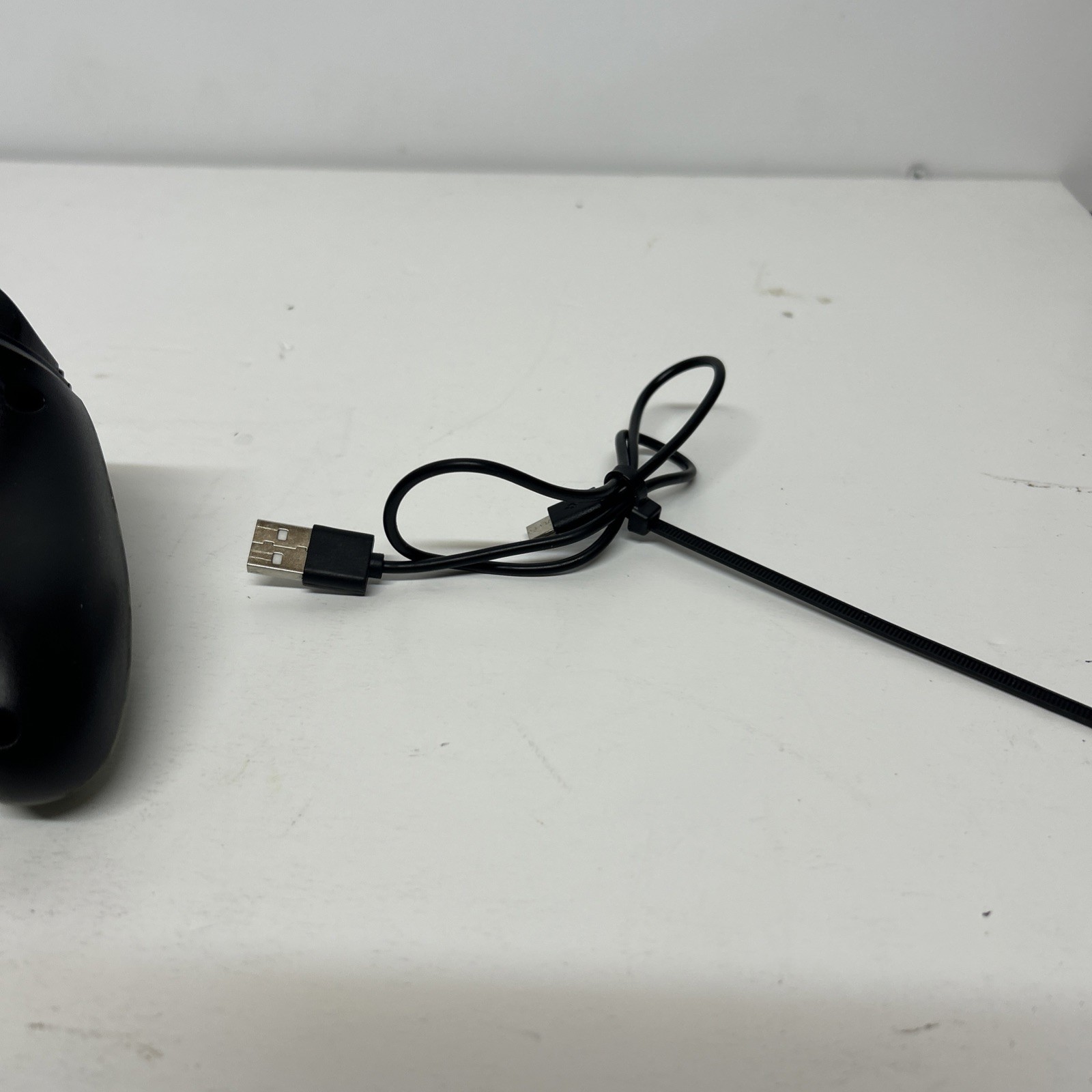 PowerA Wired Controller for Xbox Camo Tested Does Not Come With Charger