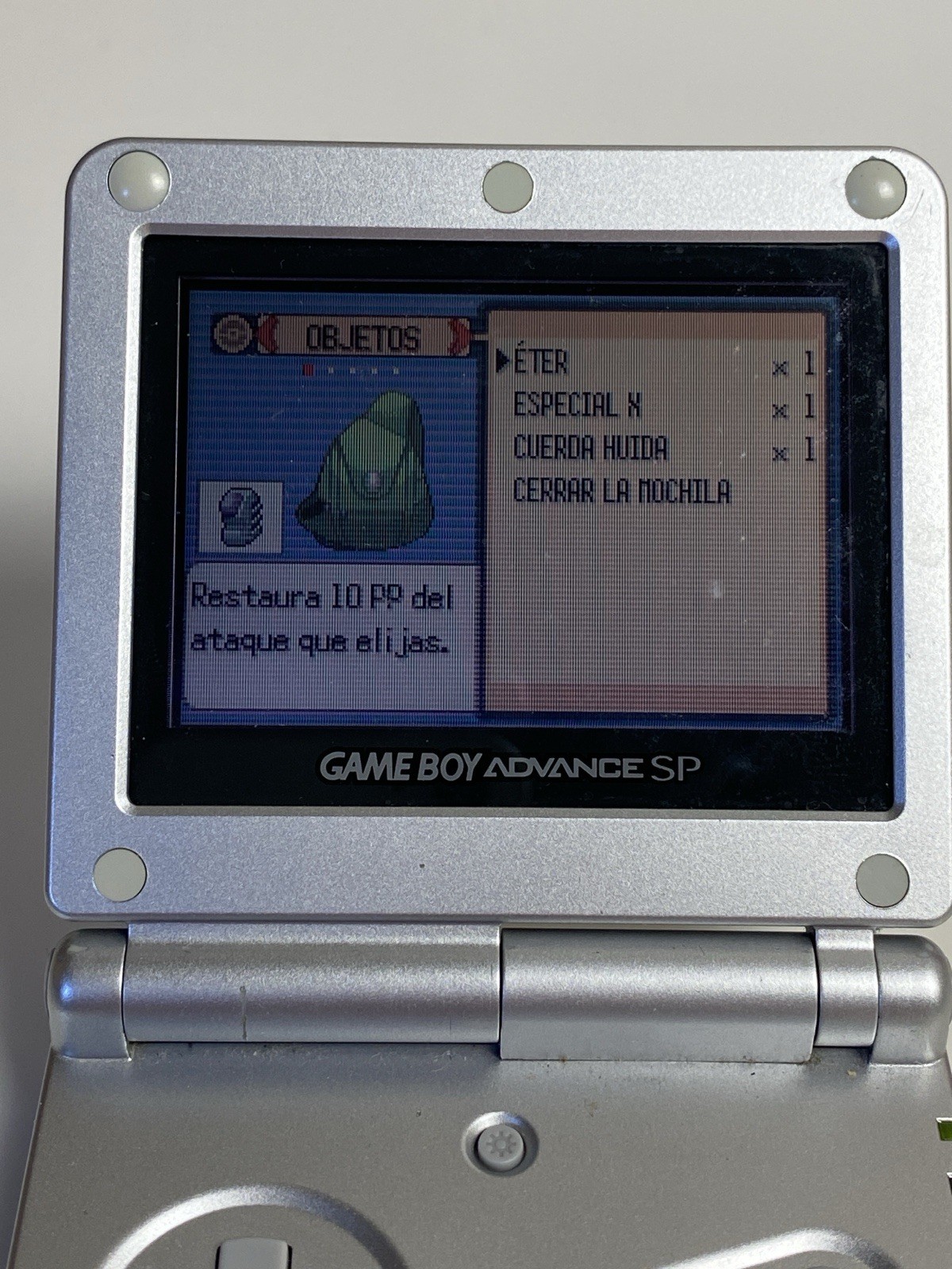 *READ* Nintendo Pokémon Emerald (Spain, spanish) 2005 Pokémon