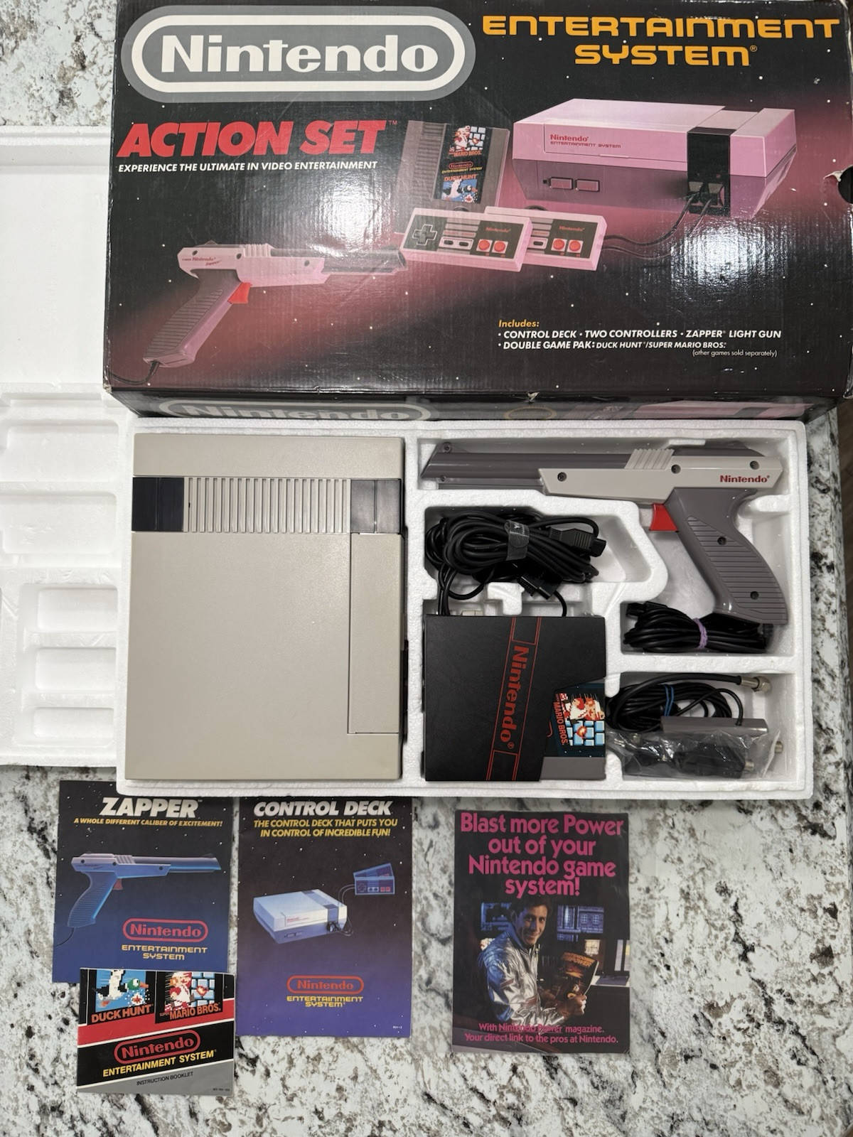 Nintendo NES Action Set Home Console- Complete In Box