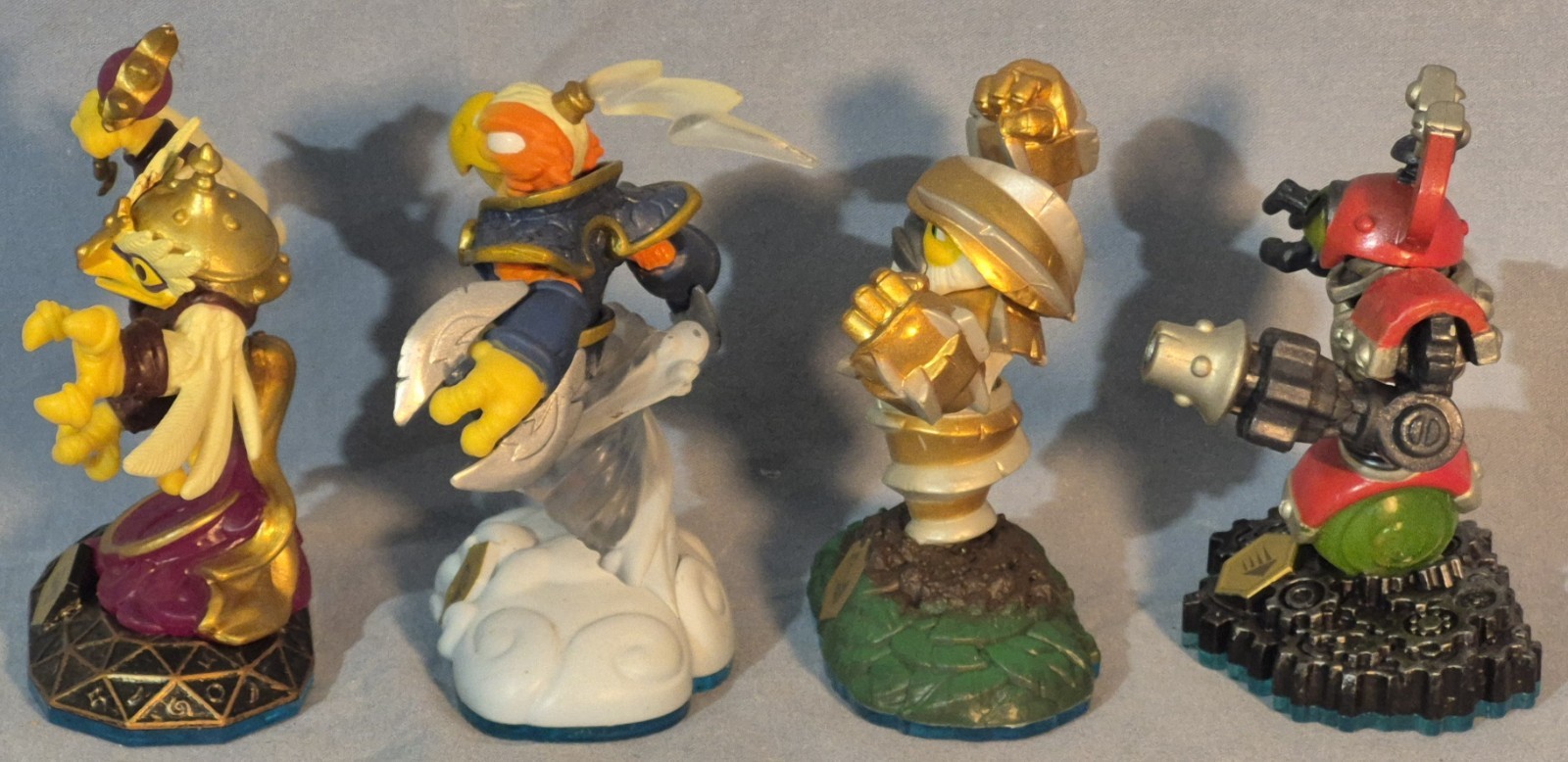 4 Skylanders Figures, Hoot Loop, Free Ranger, Grilla Drilla, Magna Charge