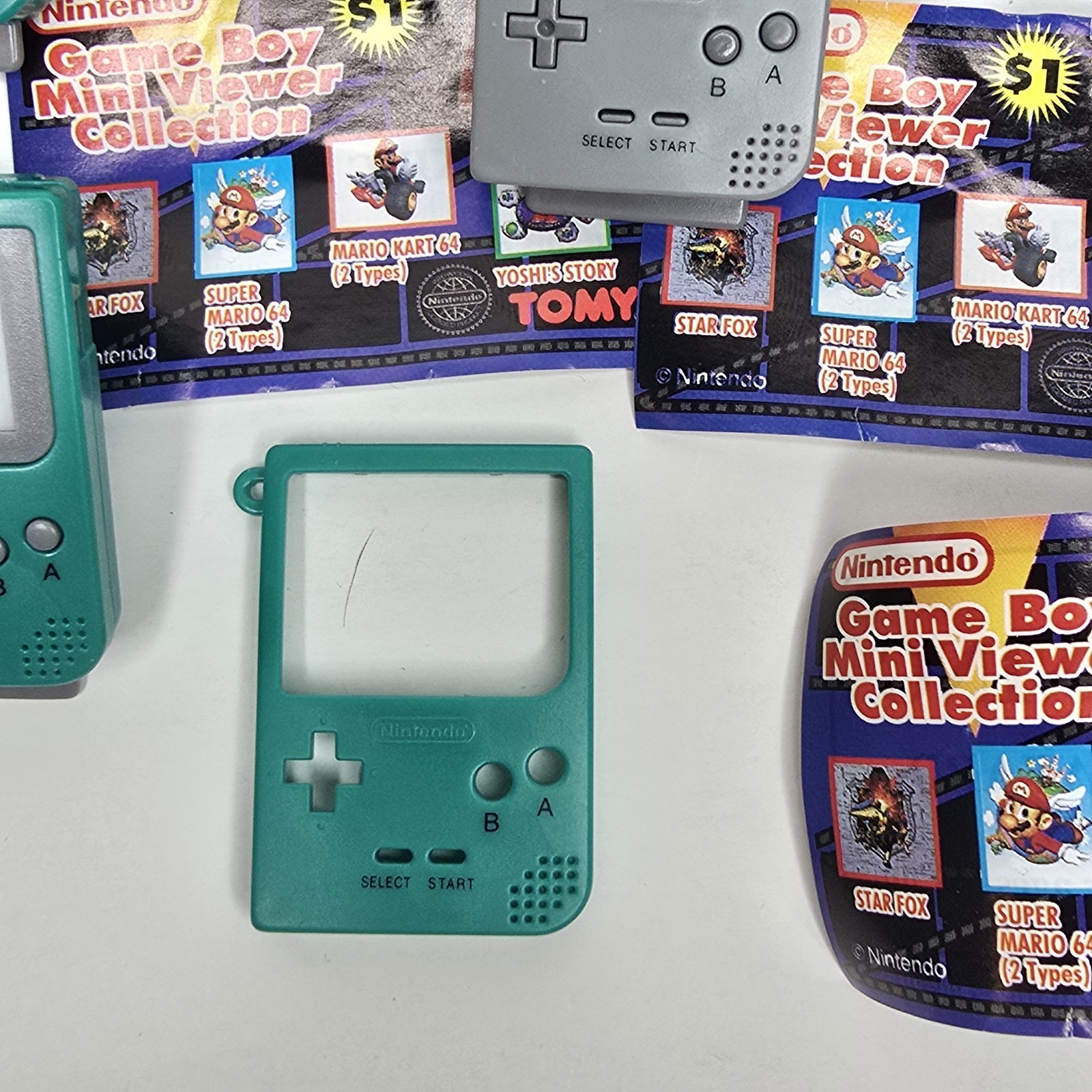 Vintage Pokemon GameBoy Mini Viewer Collection Keyring Tomy View Master Keyring