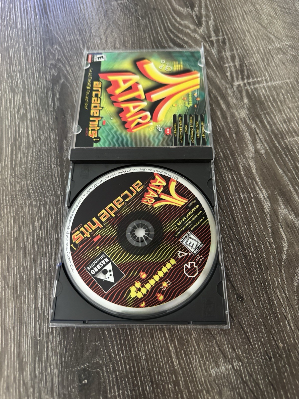 Atari Arcade Hits 1 PC CD 1999 Windows 95/98 Asteroids Centipede Super Breakout