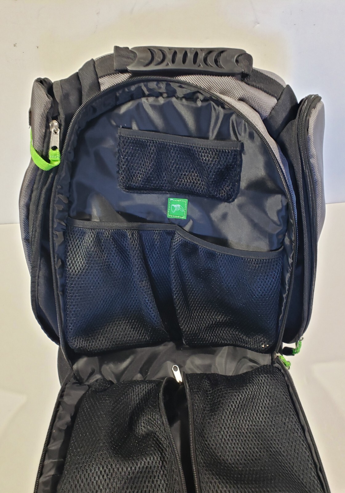 XBOX 360 Backpack Protective Padded Carrying Case Bag EUC