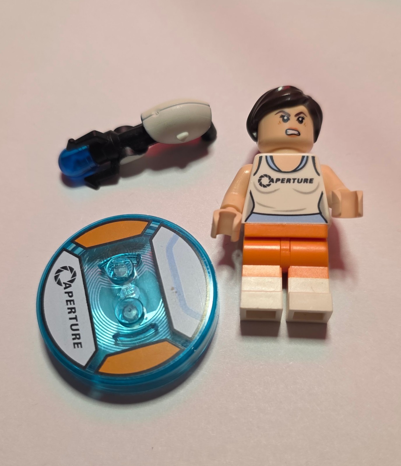 LEGO Dimensions Portal 2 71203 Chell Minifigure
