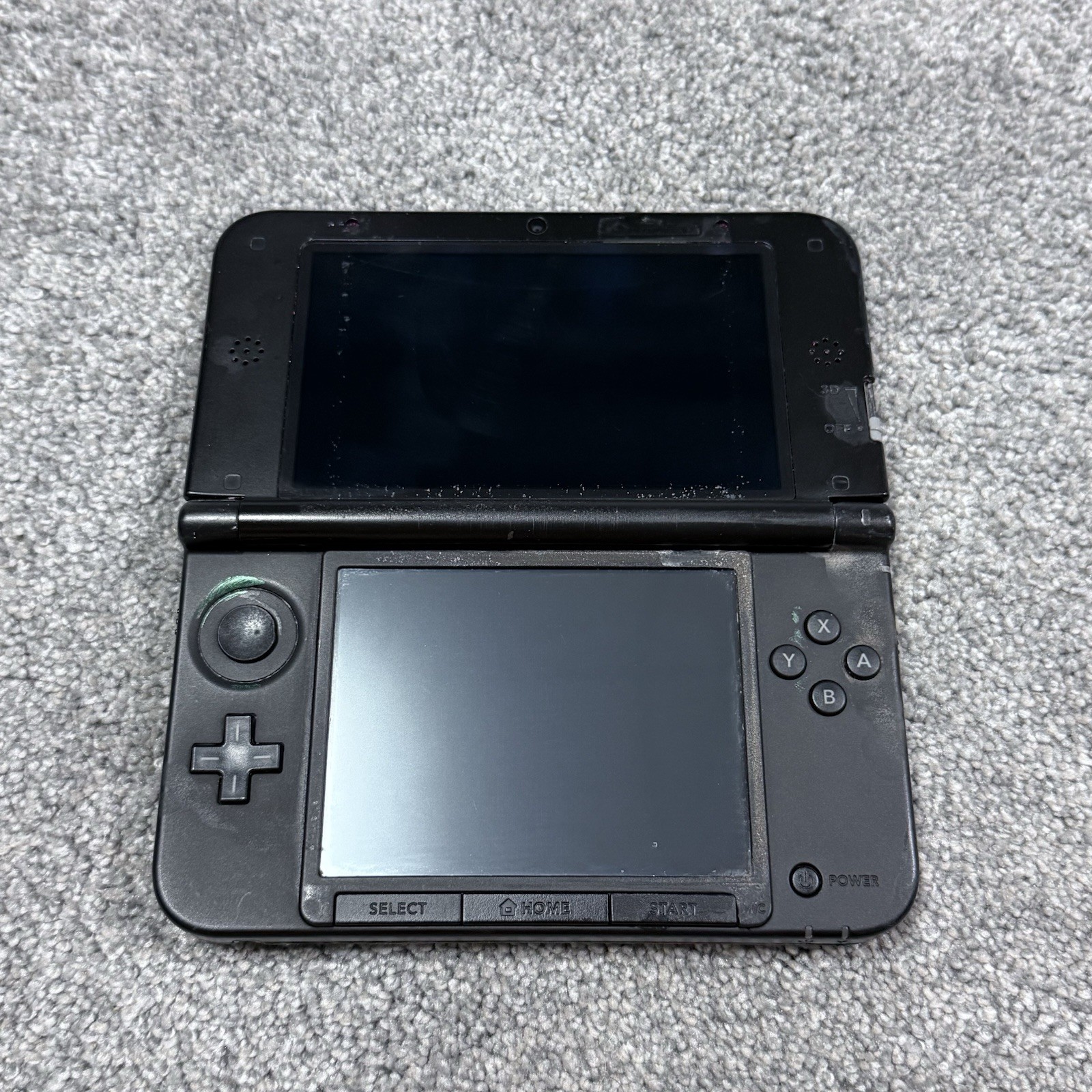 Nintendo 3DS XL Red Black Handheld Console+Animal Crossing & Pokémon Omega Ruby