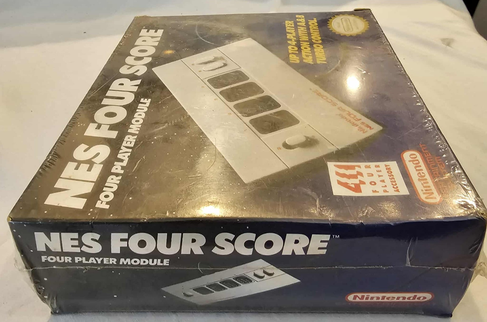 Brand New – Nintendo NES Four Score 4-Player Controller Adapter NES-034 – Sealed