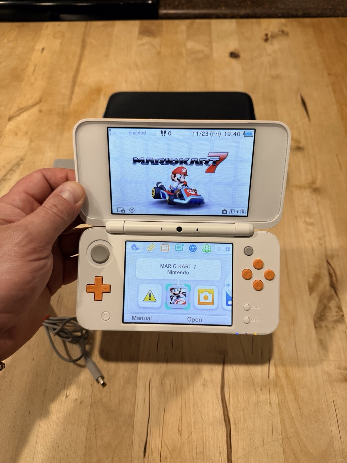 Nintendo 2DS XL Console White/Orange (NEAR MINT) Tested