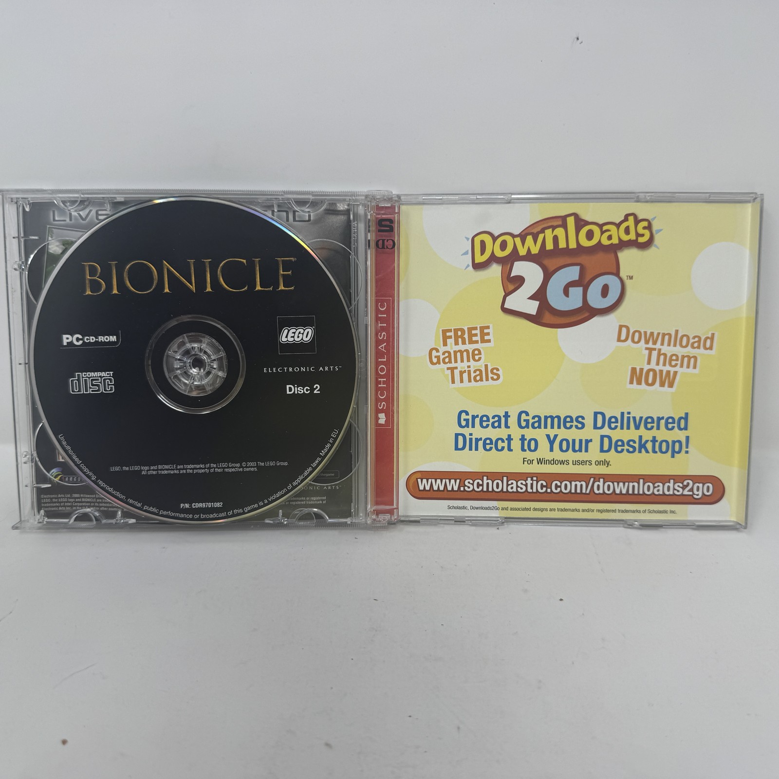 Bionicle PC CD-ROM Video Game 2-Disc Set Electronic Arts LEGO PEGI 7+ Scholastic