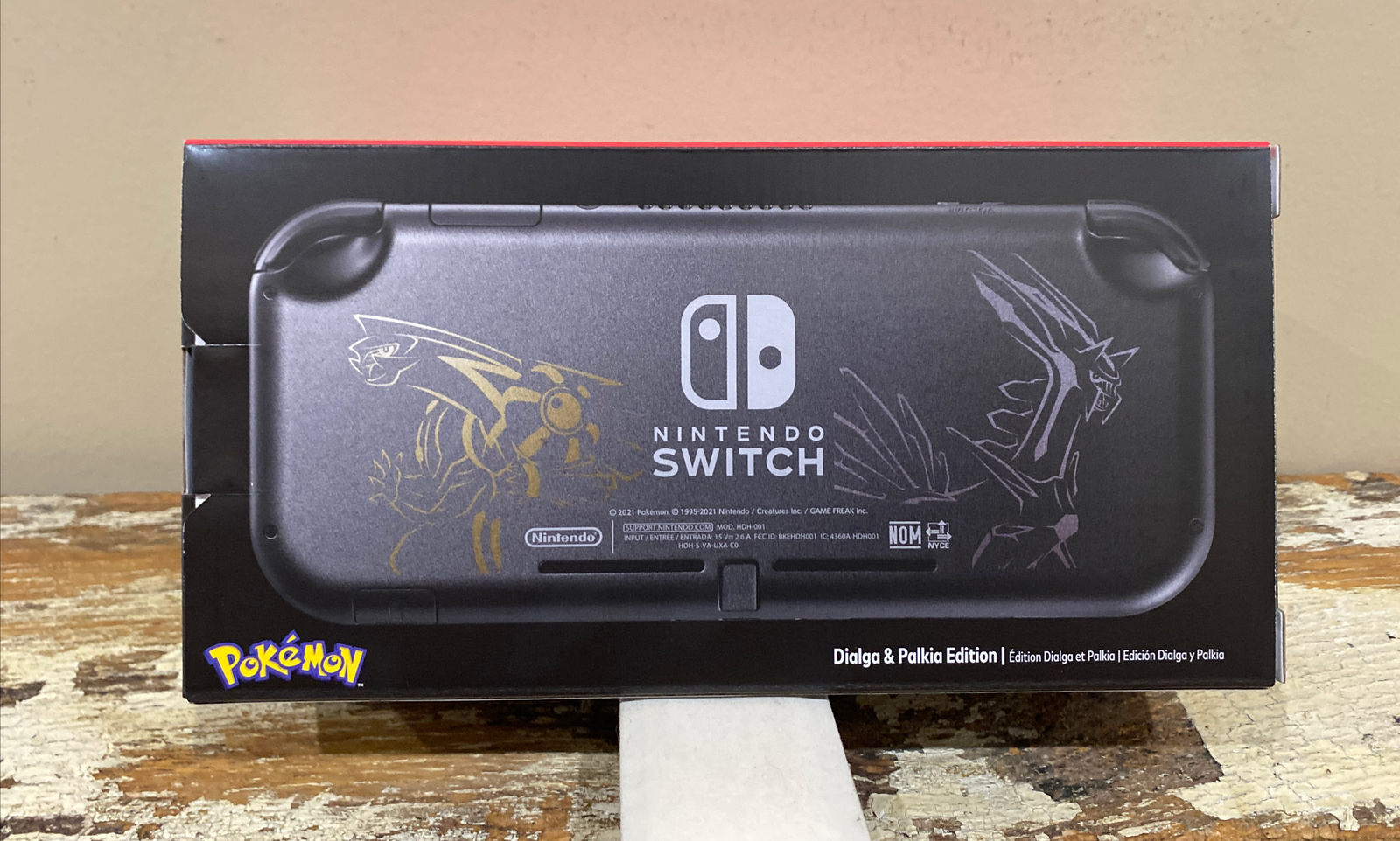 New Nintendo Switch Lite 32GB: Pokémon Dialga & Palkia Edition In Hand