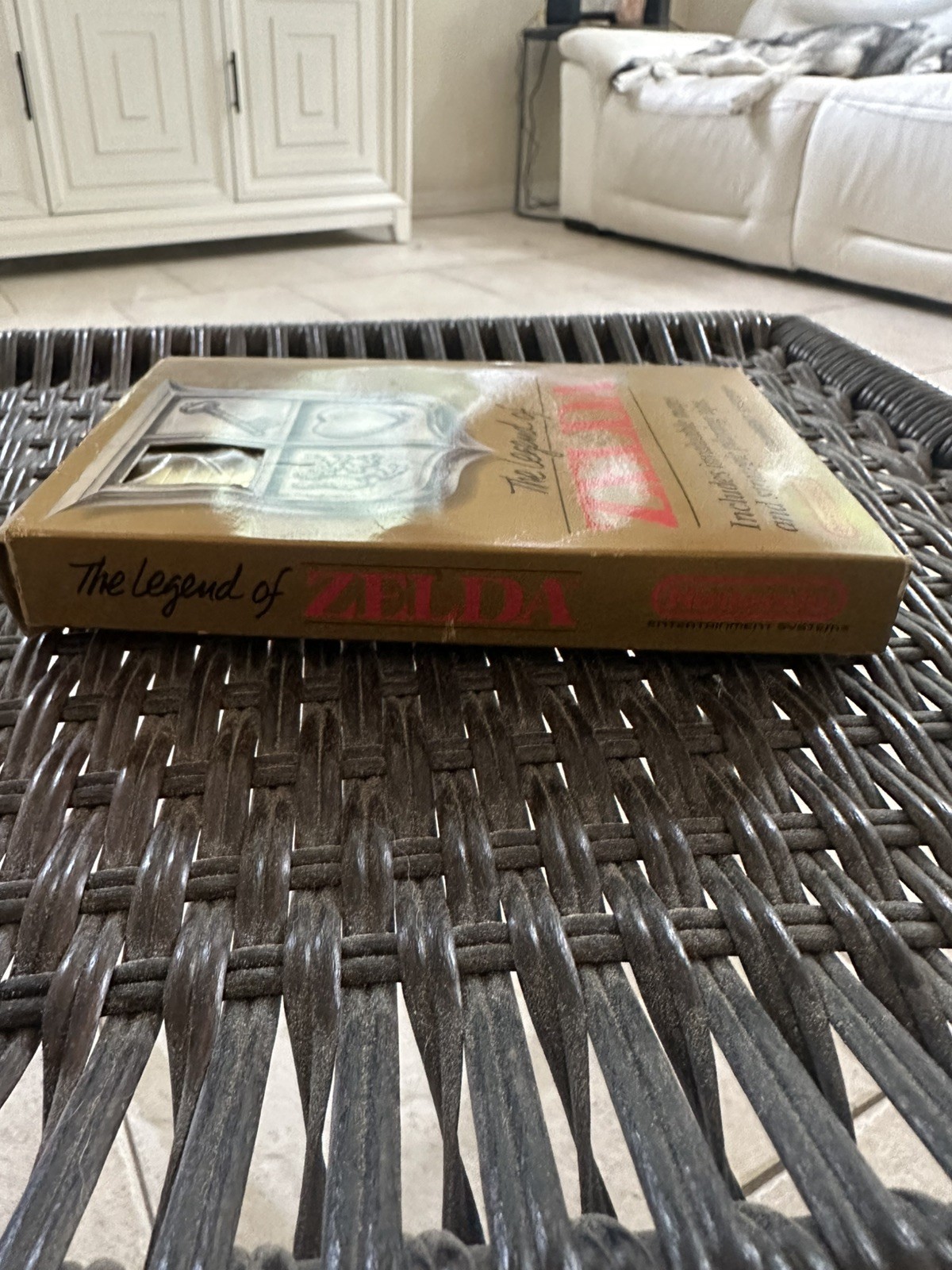 NES Nintendo Legend of Zelda Cartridge w/ Box & Instructions