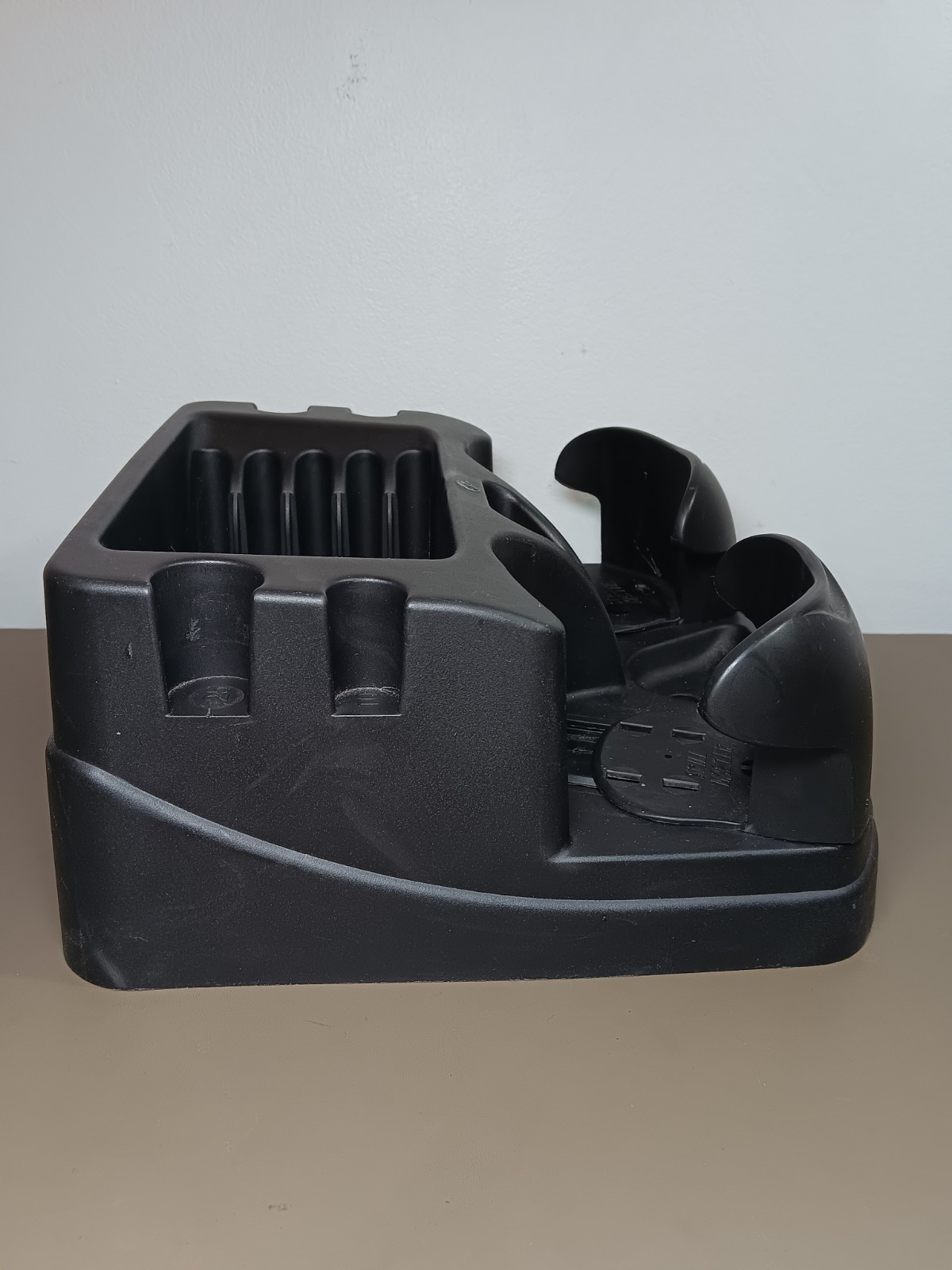 Vehicle Mini Console Adjustable Cup Holder Organizer Cars Trucks Pre-Owned