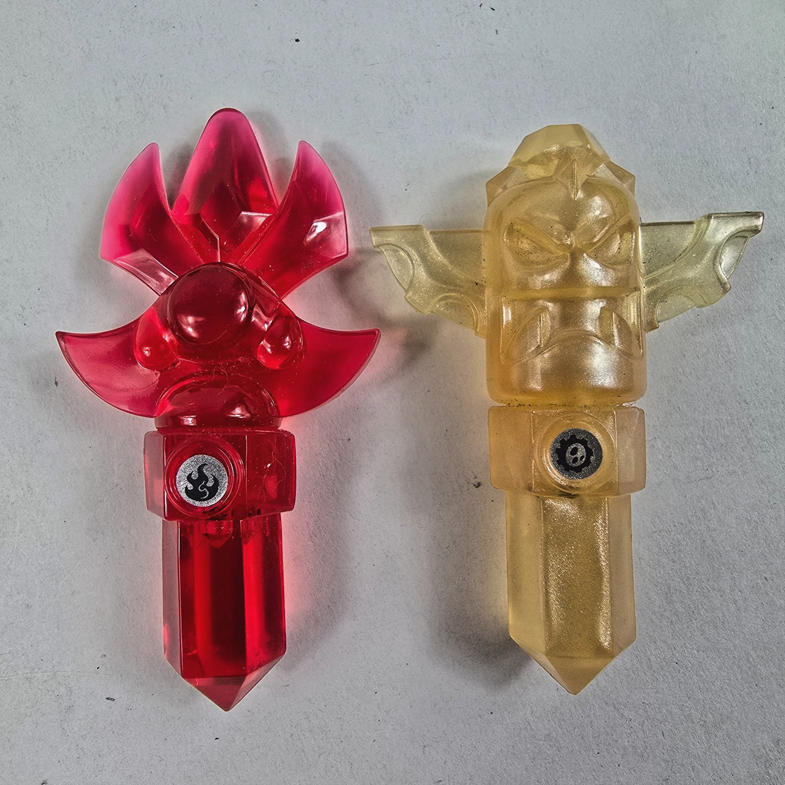 Lot 6 Skylanders Trap Team Crystals Tiki Hammer Toucan Hourglass Scepter Trap