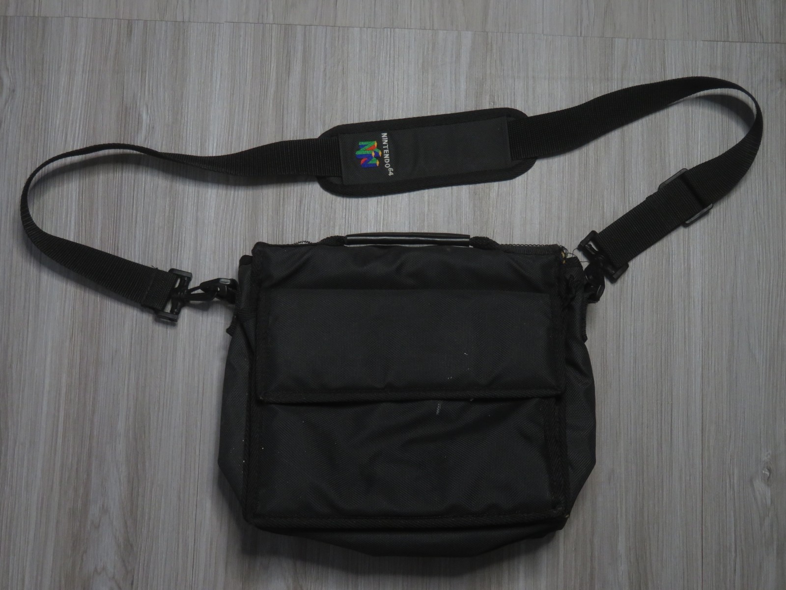Vintage Nintendo 64 Console Carrying Case Travel Bag With Strap Padded Retro
