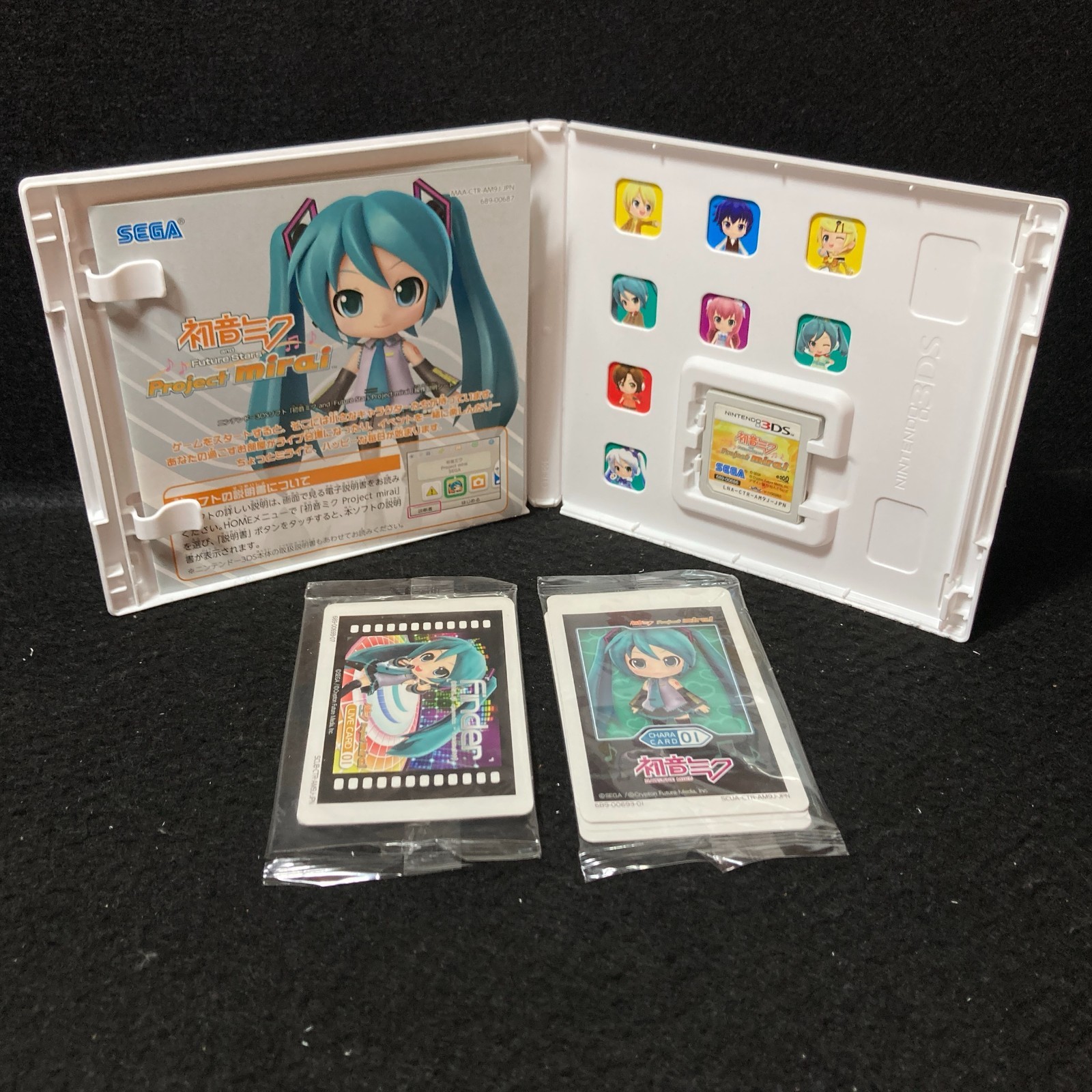 Nintendo 3DS Hatsune Miku Project Mirai Japan Version w/ AR Cards Sega Tested