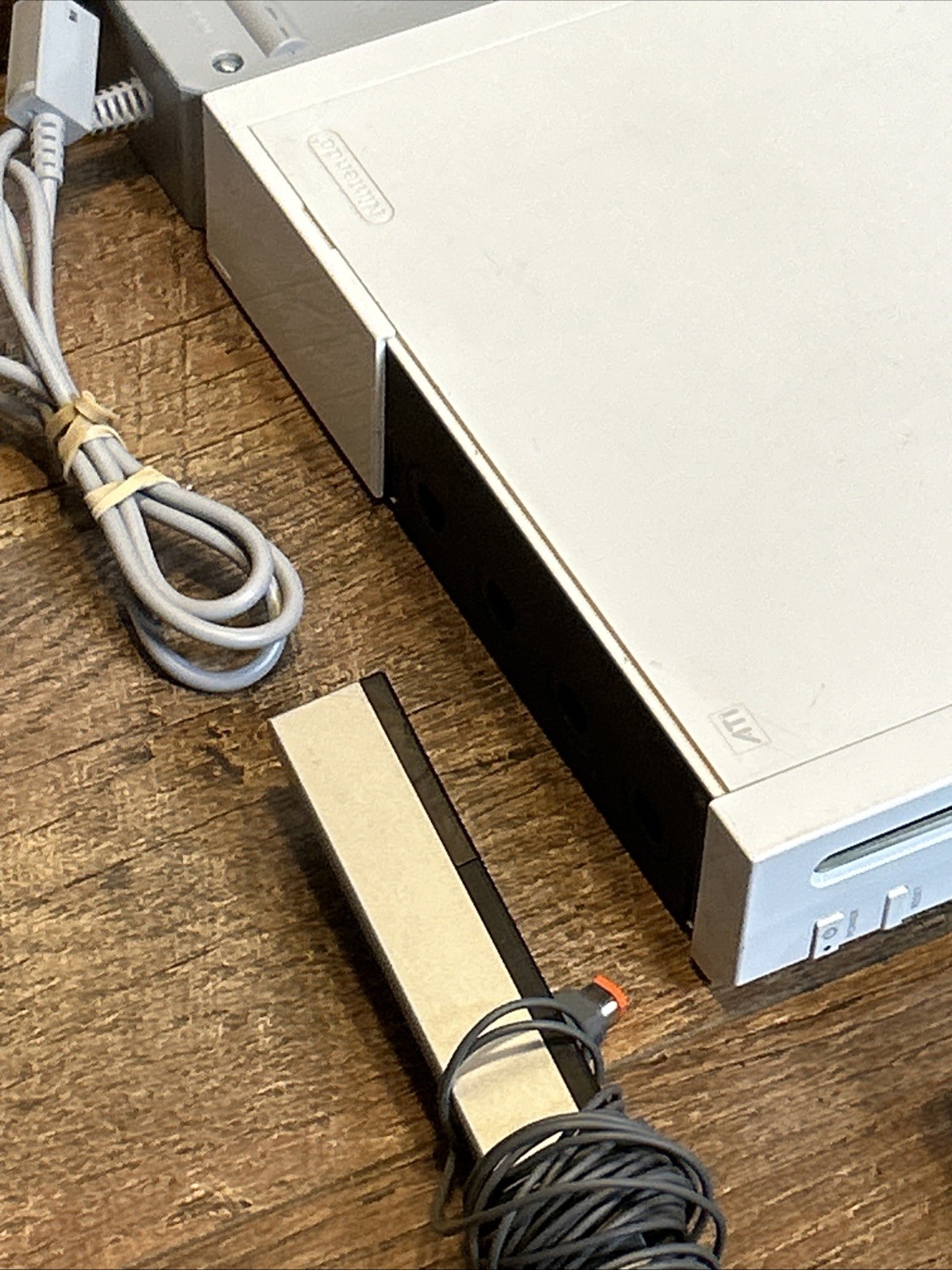 Nintendo Wii Console Bundle Tested RVL-001 White Tested And Cleaned -READ