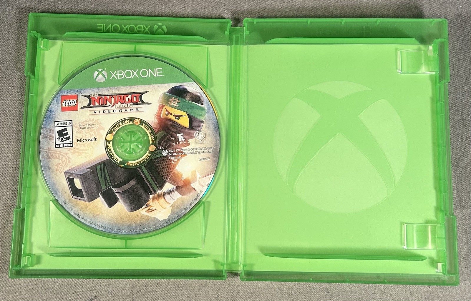The LEGO Ninjago Movie Videogame – (Xbox One, 2017) Disc & Case – Free Shipping